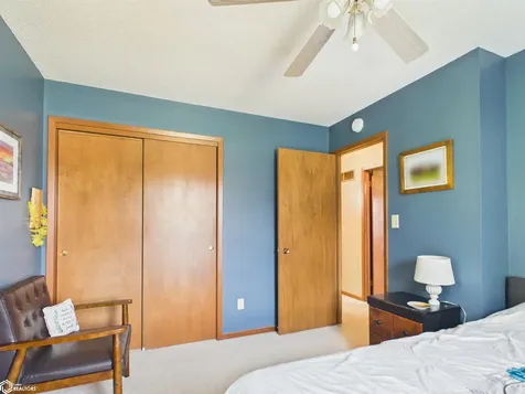 1151 Clearview Drive Oskaloosa IA 52577