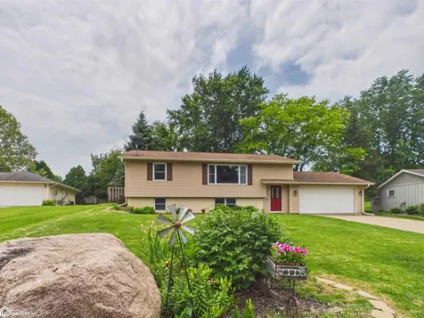 1151 Clearview Drive Oskaloosa IA 52577