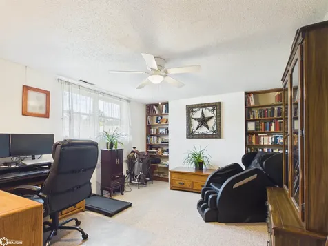 1151 Clearview Drive Oskaloosa IA 52577