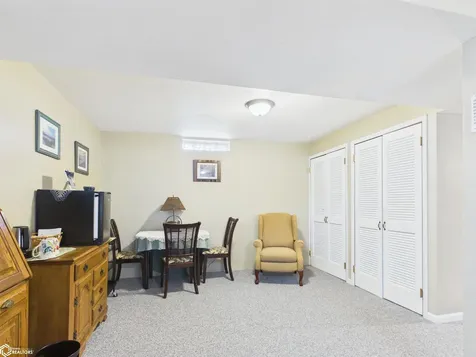 1151 Clearview Drive Oskaloosa IA 52577