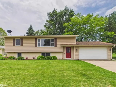 1151 Clearview Drive Oskaloosa IA 52577