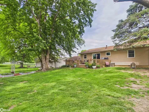 1151 Clearview Drive Oskaloosa IA 52577