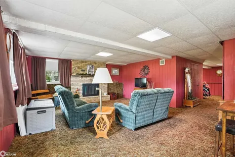 313 Terrace Lane Montezuma IA 50171