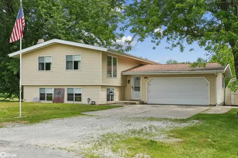 313 Terrace Lane Montezuma IA 50171