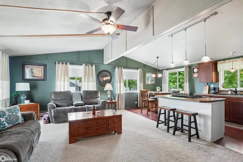 313 Terrace Lane Montezuma IA 50171