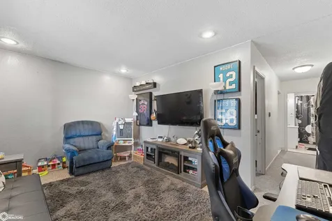 110 Nelson Street Ventura IA 50482