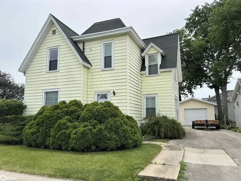 310 W State Street Marshalltown IA 50158