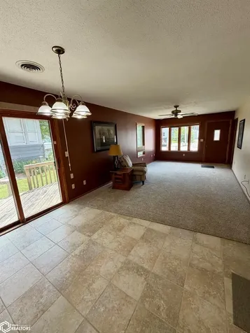 111 2nd Avenue NE Clarion IA 50525