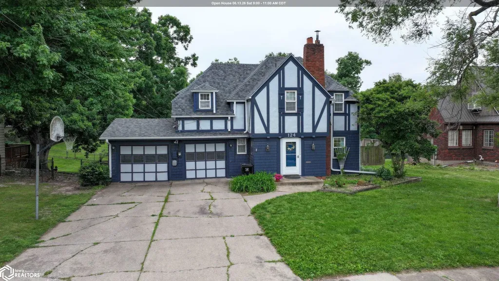 124 W Alta Vista Ottumwa IA 52501