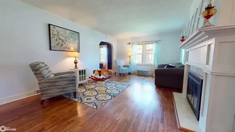124 W Alta Vista Ottumwa IA 52501