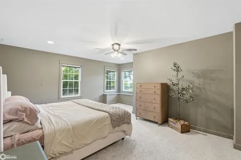 275 Center Point Drive Montezuma IA 50171