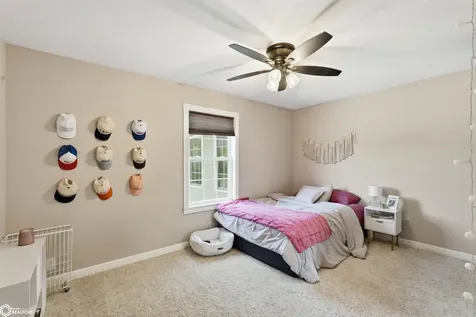 275 Center Point Drive Montezuma IA 50171