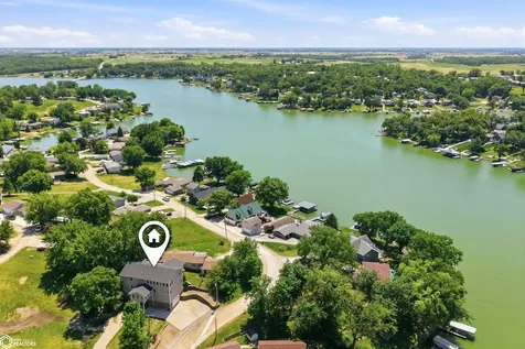 275 Center Point Drive Montezuma IA 50171