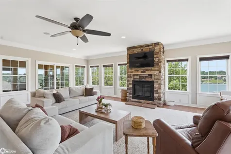 275 Center Point Drive Montezuma IA 50171