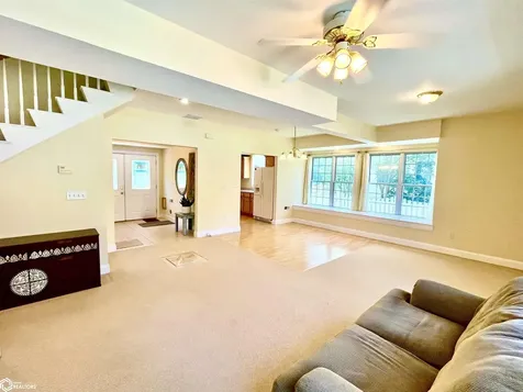 710 Orchard Place Fairfield IA 52556