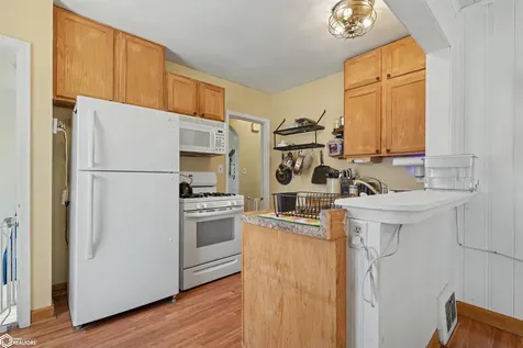 2108 Burlington Avenue Burlington IA 52601