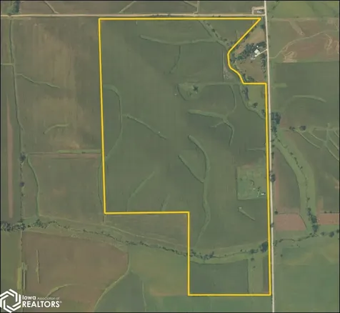 Benton-iowa Road Marengo IA 52301