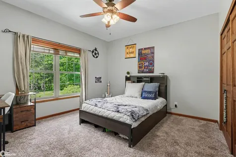 2529 Bass Drive New London IA 52645