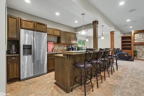 2529 Bass Drive New London IA 52645