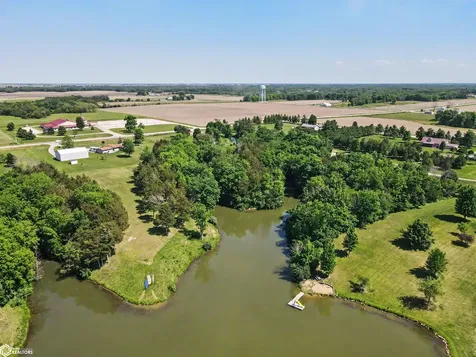 2529 Bass Drive New London IA 52645