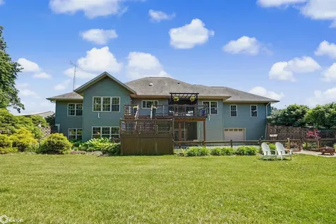 2529 Bass Drive New London IA 52645