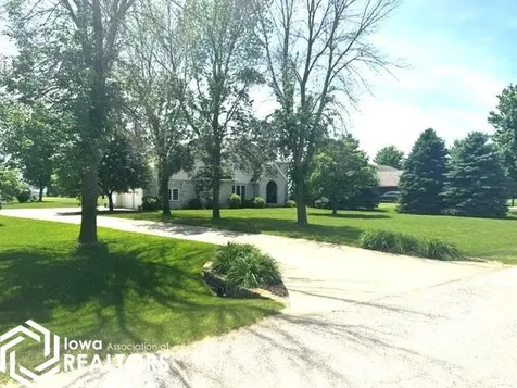 1511 W Valleyview Drive Algona IA 50511