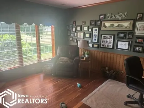 1511 W Valleyview Drive Algona IA 50511