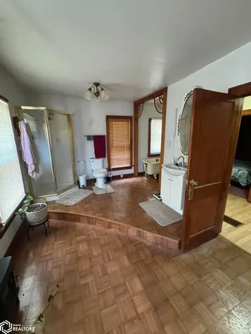 435 Avenue A Street Fort Madison IA 52627