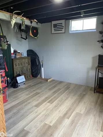 511 N Orchard Street Brooklyn IA 52211
