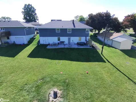511 N Orchard Street Brooklyn IA 52211