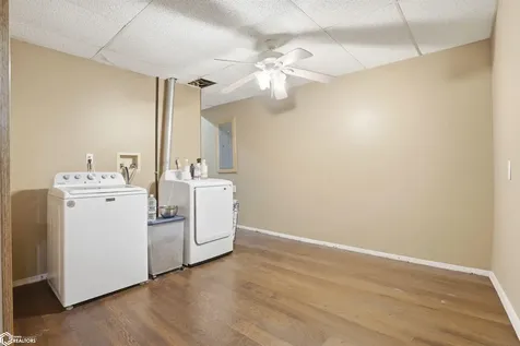 10591 Rolling Hills Drive Burlington IA 52601
