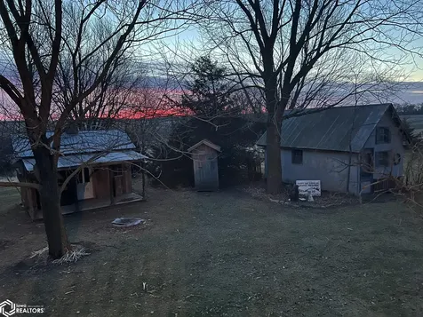 17248 Highway 1 Keosauqua IA 52565