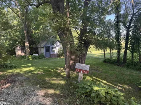 17248 Highway 1 Keosauqua IA 52565