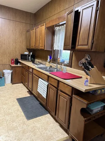 302 Tilford Street Dysart IA 52224