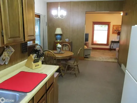 302 Tilford Street Dysart IA 52224