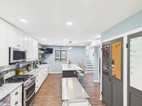 53 Woodshire Drive Ottumwa IA 52501