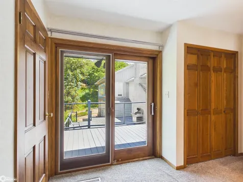 53 Woodshire Drive Ottumwa IA 52501