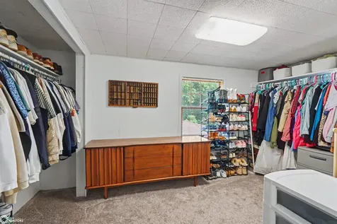605 Jerome Street Marshalltown IA 50158