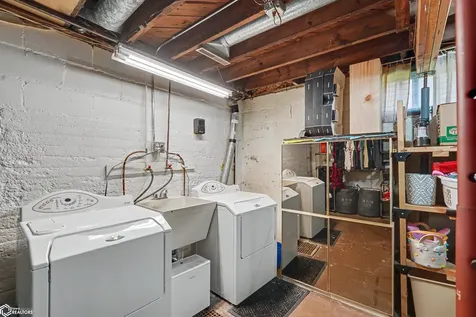 605 Jerome Street Marshalltown IA 50158