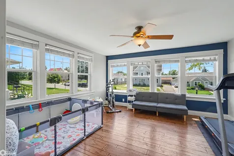 605 Jerome Street Marshalltown IA 50158