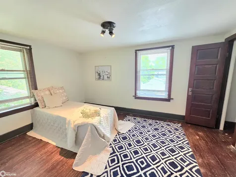 1016 E State Street Mason City IA 50401
