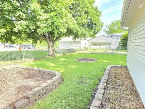 1016 E State Street Mason City IA 50401
