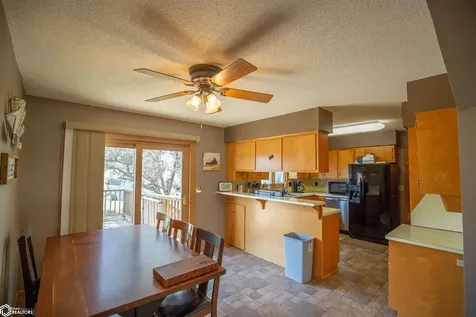 636 Way Avenue Woden IA 50484