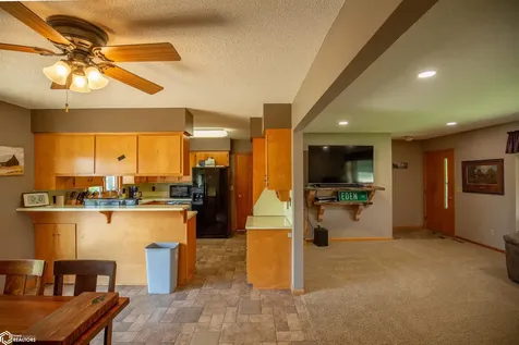 636 Way Avenue Woden IA 50484