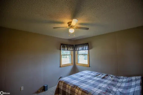 636 Way Avenue Woden IA 50484