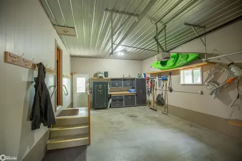 636 Way Avenue Woden IA 50484