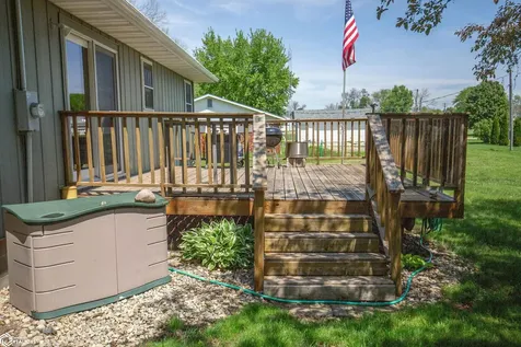 636 Way Avenue Woden IA 50484