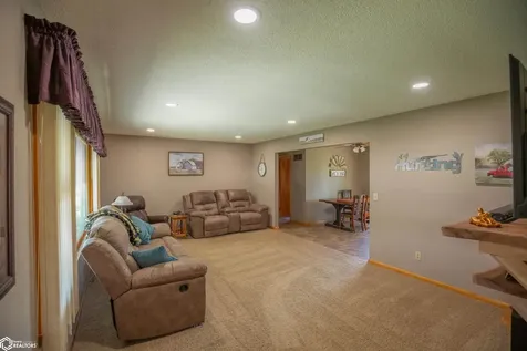 636 Way Avenue Woden IA 50484