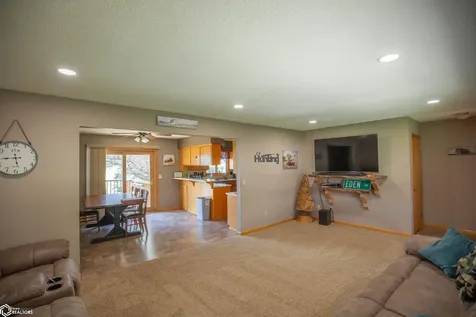 636 Way Avenue Woden IA 50484