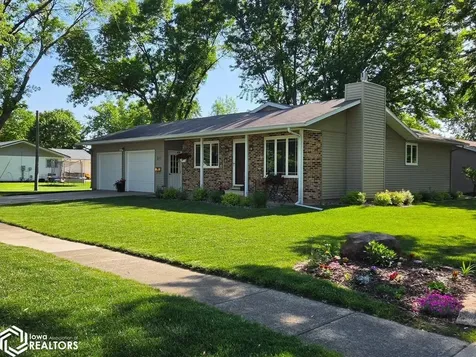 517 N Putnam Street Algona IA 50511